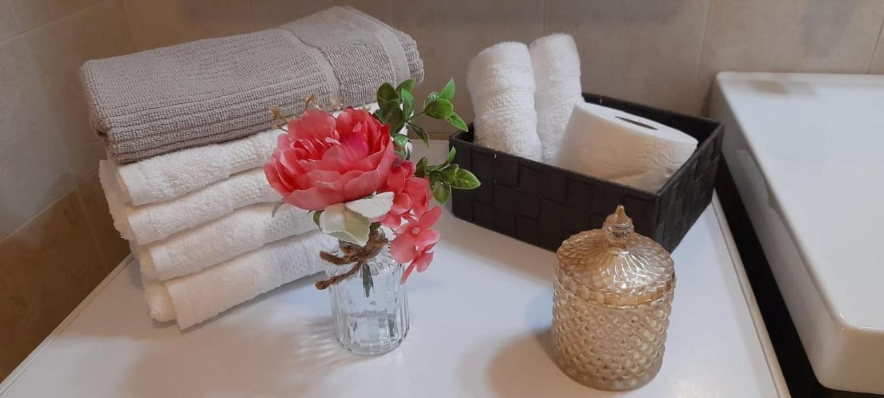 Holiday-Home-Desenzano 代森扎诺-德尔加达 外观 照片